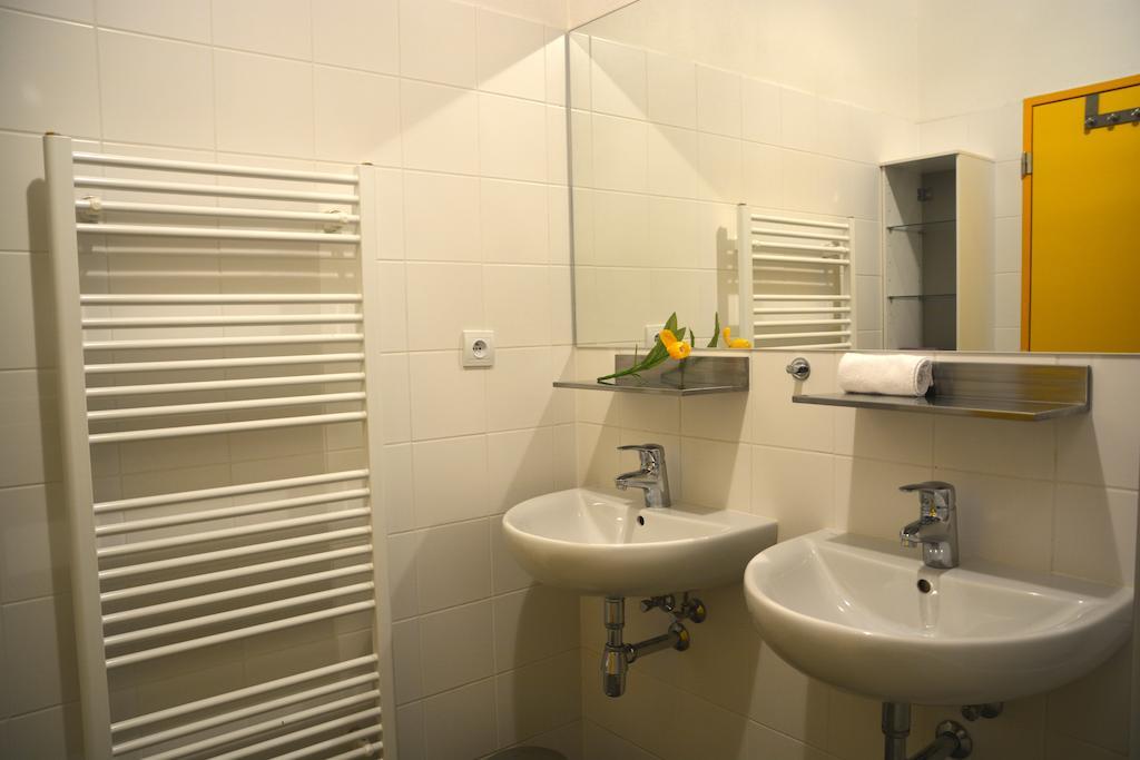 Campea Aparthotel Brno Room photo